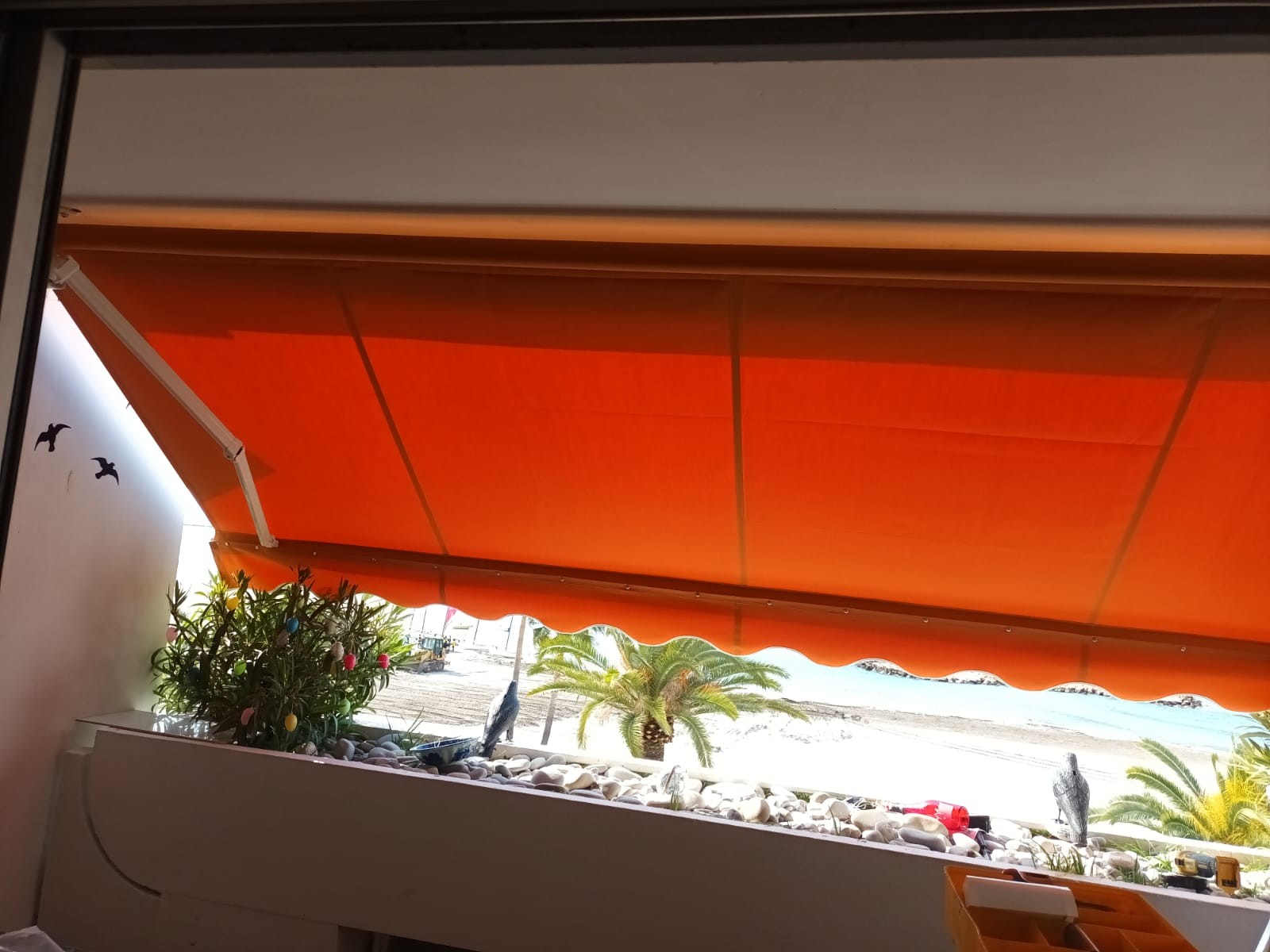 Menuisier pour installation de pergola aluminium sur mesure Villefranche-sur-Mer