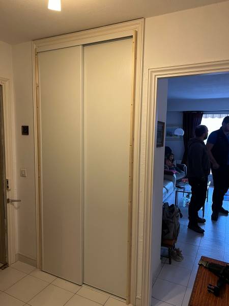 portes de placard coulissantes sur mesure Menton - Aluminium Eric Serrurerie